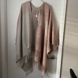 Soia & Kyo Blanket Scarf Wrap NWT